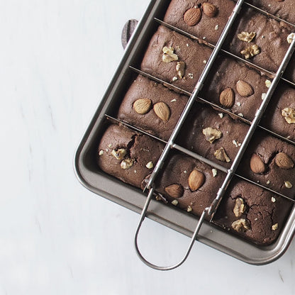 Stainless Steel Brownie Pan with Cutter